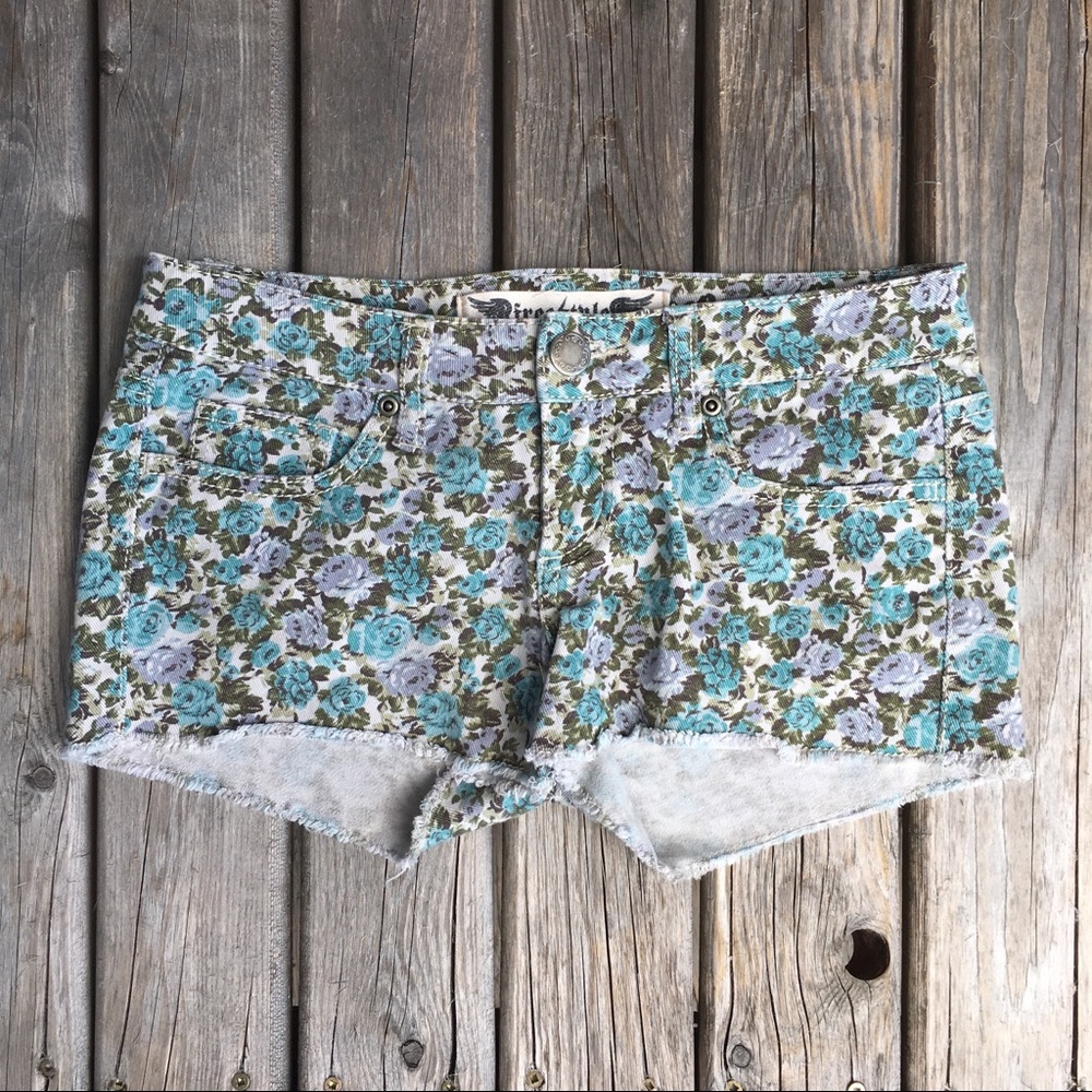 Freestyle Revolution Floral Print Jean Shorts Blue Rose Raw Hem Stretch Denim